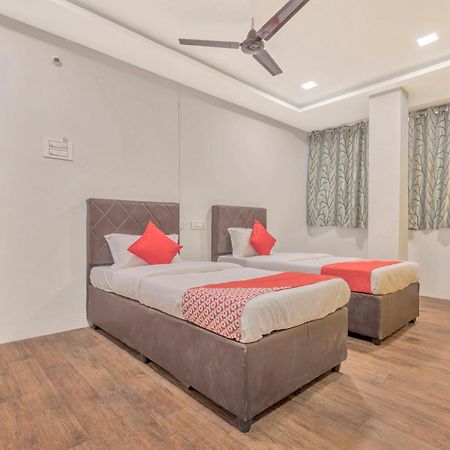 Hotel O Ankitha Grand Kondapur  Extérieur photo