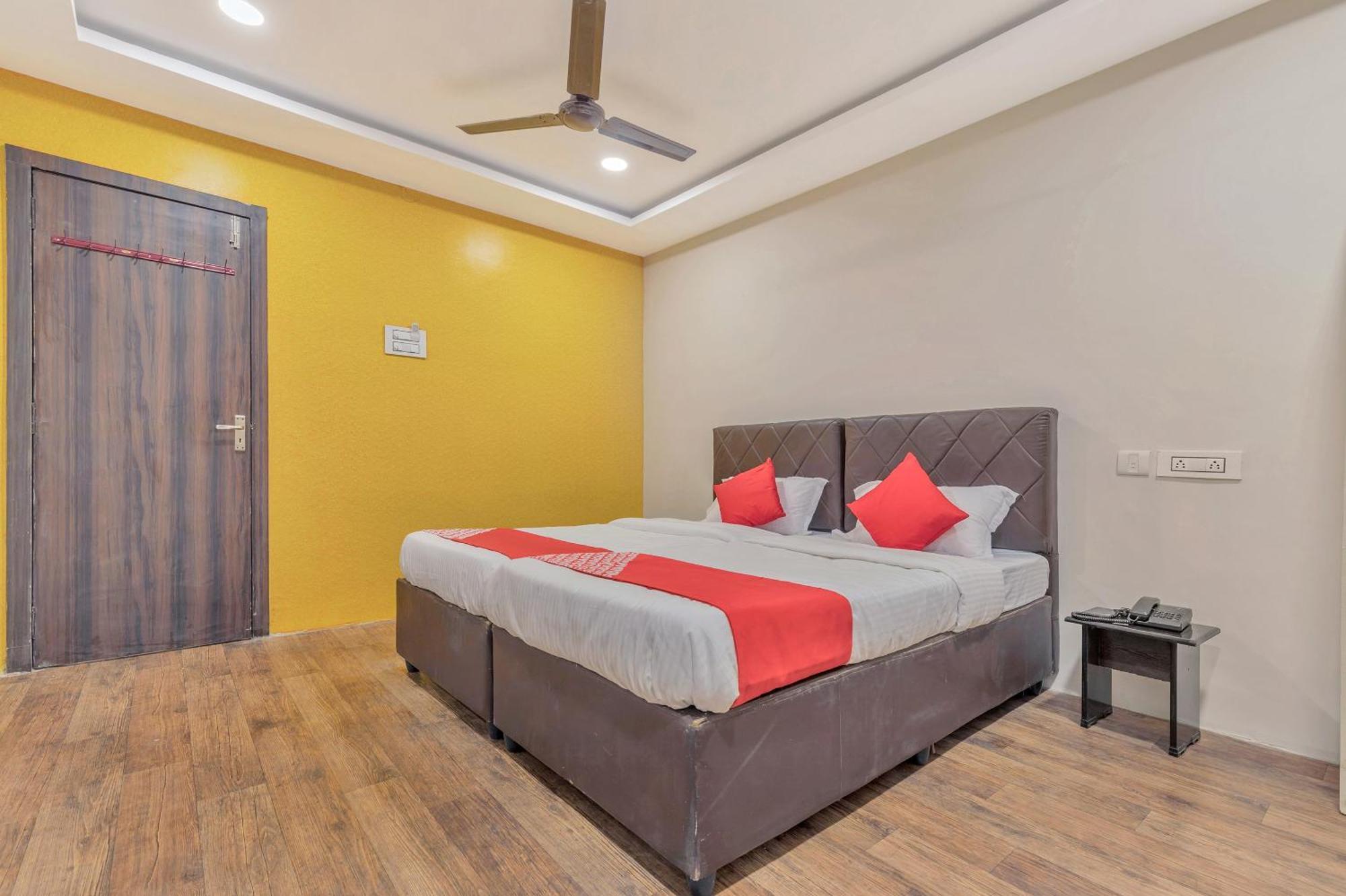 Hotel O Ankitha Grand Kondapur  Extérieur photo